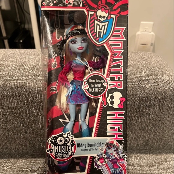 monster high Other - Abby Bomniable music festival !